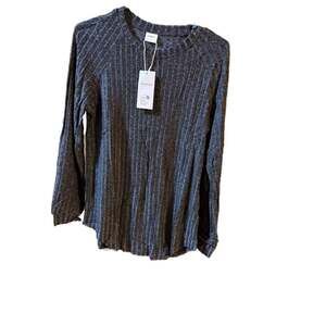 Xieerduo Emma Crewneck Knit Top